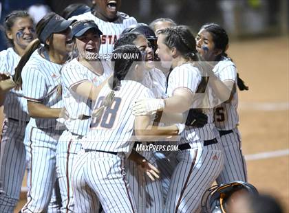 Thumbnail 2 in Roosevelt vs. Los Alamitos (CIF-SS D1 Final) photogallery.