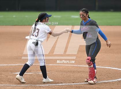 Thumbnail 3 in Roosevelt vs. Los Alamitos (CIF-SS D1 Final) photogallery.