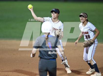 Thumbnail 3 in Roosevelt vs. Los Alamitos (CIF-SS D1 Final) photogallery.