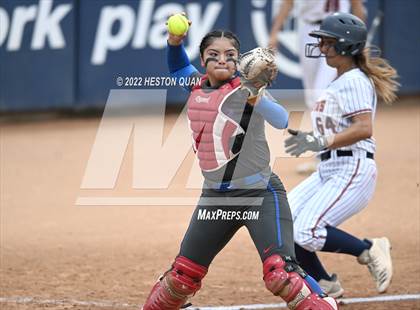 Thumbnail 2 in Roosevelt vs. Los Alamitos (CIF-SS D1 Final) photogallery.