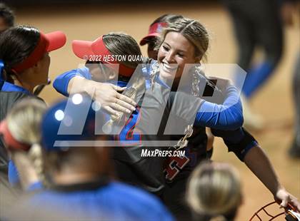 Thumbnail 3 in Roosevelt vs. Los Alamitos (CIF-SS D1 Final) photogallery.