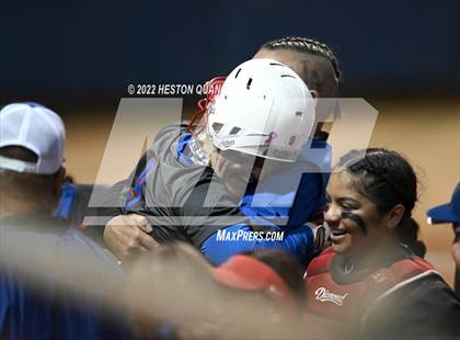 Thumbnail 2 in Roosevelt vs. Los Alamitos (CIF-SS D1 Final) photogallery.