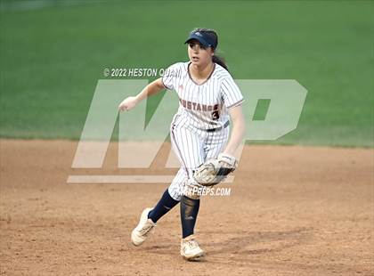 Thumbnail 3 in Roosevelt vs. Los Alamitos (CIF-SS D1 Final) photogallery.
