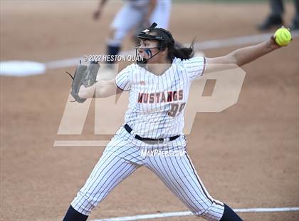 Thumbnail 2 in Roosevelt vs. Los Alamitos (CIF-SS D1 Final) photogallery.