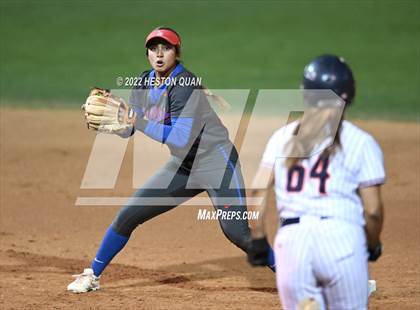 Thumbnail 3 in Roosevelt vs. Los Alamitos (CIF-SS D1 Final) photogallery.