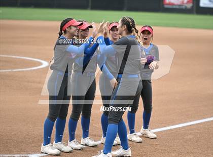 Thumbnail 2 in Roosevelt vs. Los Alamitos (CIF-SS D1 Final) photogallery.