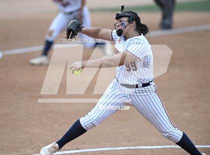 Thumbnail 1 in Roosevelt vs. Los Alamitos (CIF-SS D1 Final) photogallery.