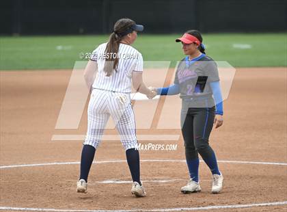 Thumbnail 3 in Roosevelt vs. Los Alamitos (CIF-SS D1 Final) photogallery.