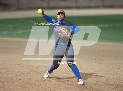 Thumbnail 1 in Roosevelt vs. Los Alamitos (CIF-SS D1 Final) photogallery.