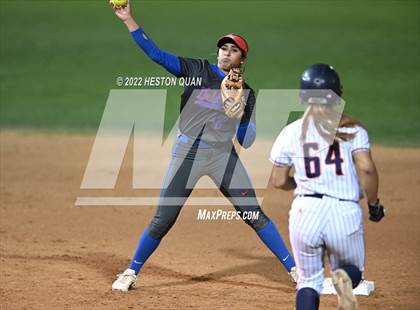 Thumbnail 2 in Roosevelt vs. Los Alamitos (CIF-SS D1 Final) photogallery.
