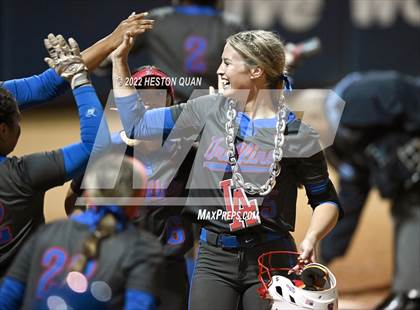 Thumbnail 3 in Roosevelt vs. Los Alamitos (CIF-SS D1 Final) photogallery.