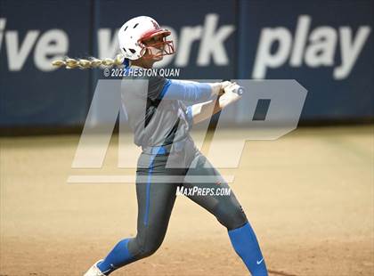 Thumbnail 1 in Roosevelt vs. Los Alamitos (CIF-SS D1 Final) photogallery.