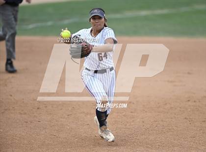 Thumbnail 2 in Roosevelt vs. Los Alamitos (CIF-SS D1 Final) photogallery.