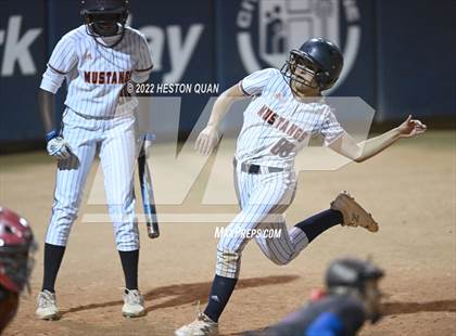 Thumbnail 3 in Roosevelt vs. Los Alamitos (CIF-SS D1 Final) photogallery.