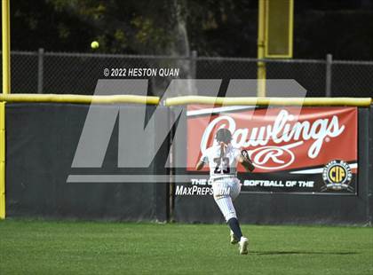 Thumbnail 3 in Roosevelt vs. Los Alamitos (CIF-SS D1 Final) photogallery.