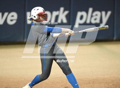 Thumbnail 3 in Roosevelt vs. Los Alamitos (CIF-SS D1 Final) photogallery.