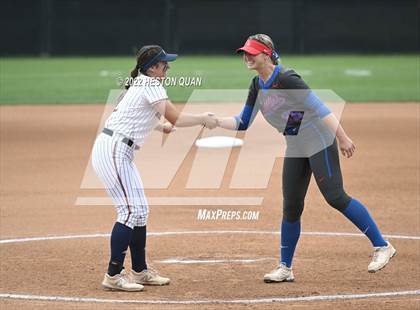 Thumbnail 1 in Roosevelt vs. Los Alamitos (CIF-SS D1 Final) photogallery.
