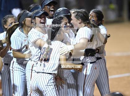 Thumbnail 3 in Roosevelt vs. Los Alamitos (CIF-SS D1 Final) photogallery.