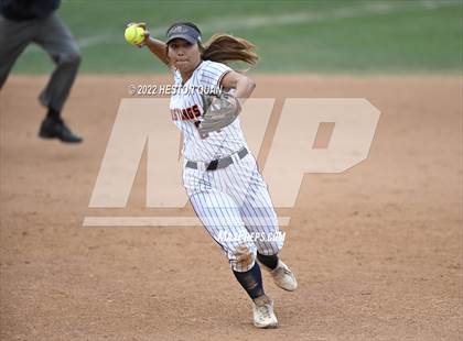 Thumbnail 2 in Roosevelt vs. Los Alamitos (CIF-SS D1 Final) photogallery.