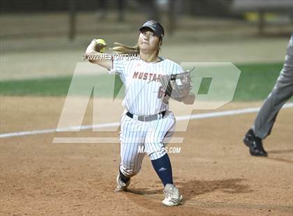 Thumbnail 1 in Roosevelt vs. Los Alamitos (CIF-SS D1 Final) photogallery.