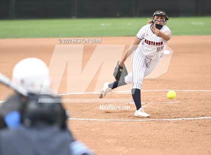 Thumbnail 3 in Roosevelt vs. Los Alamitos (CIF-SS D1 Final) photogallery.