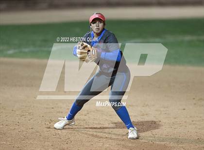 Thumbnail 2 in Roosevelt vs. Los Alamitos (CIF-SS D1 Final) photogallery.