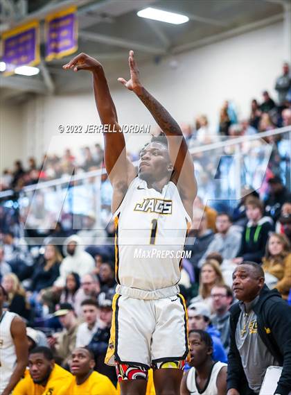 Thumbnail 1 in Farmville Central vs Holly Springs (John Wall Holiday Invitational) photogallery.