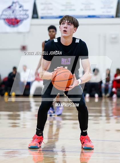 Thumbnail 3 in Farmville Central vs Holly Springs (John Wall Holiday Invitational) photogallery.