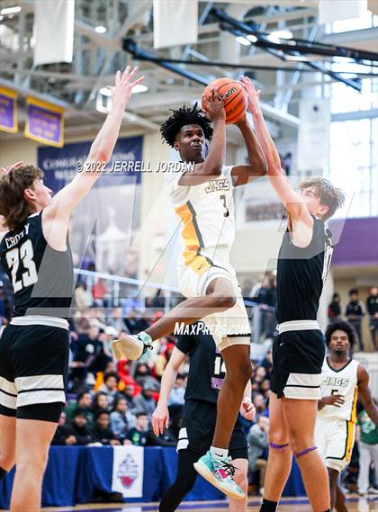Thumbnail 1 in Farmville Central vs Holly Springs (John Wall Holiday Invitational) photogallery.