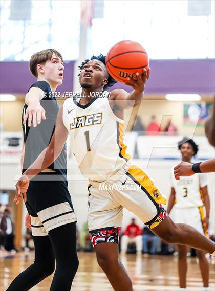 Thumbnail 3 in Farmville Central vs Holly Springs (John Wall Holiday Invitational) photogallery.