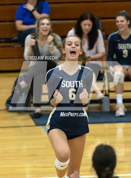Thumbnail 1 in Utica @ Grosse Pointe South photogallery.