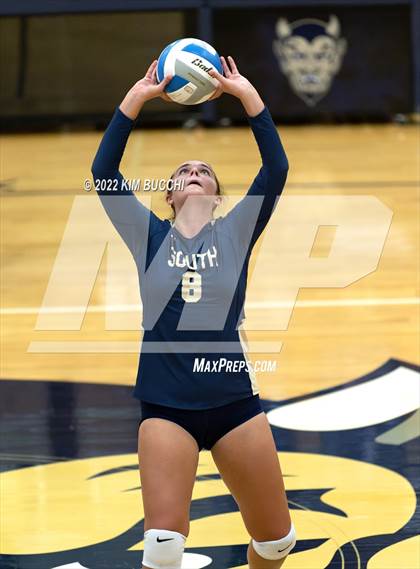 Thumbnail 2 in Utica @ Grosse Pointe South photogallery.