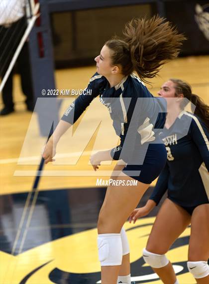 Thumbnail 3 in Utica @ Grosse Pointe South photogallery.