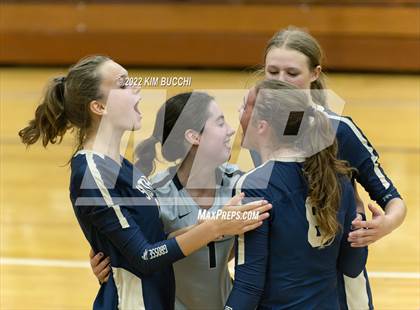 Thumbnail 3 in Utica @ Grosse Pointe South photogallery.