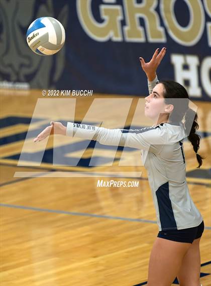 Thumbnail 2 in Utica @ Grosse Pointe South photogallery.