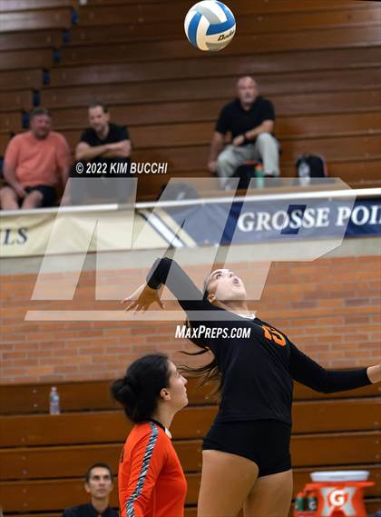 Thumbnail 2 in Utica @ Grosse Pointe South photogallery.