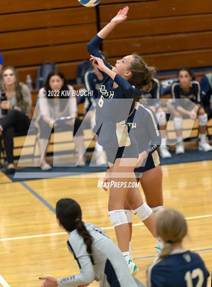 Thumbnail 2 in Utica @ Grosse Pointe South photogallery.