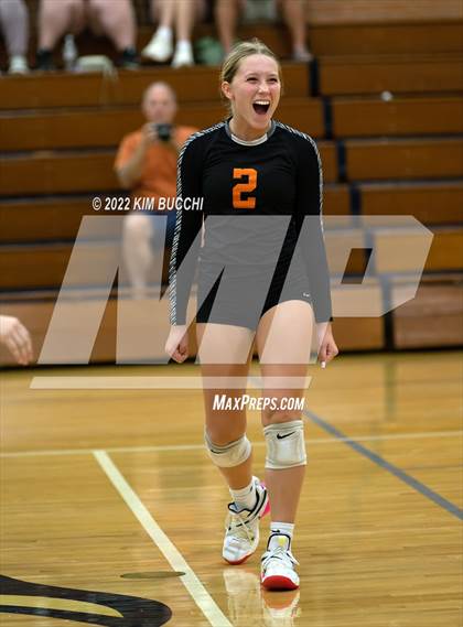 Thumbnail 2 in Utica @ Grosse Pointe South photogallery.