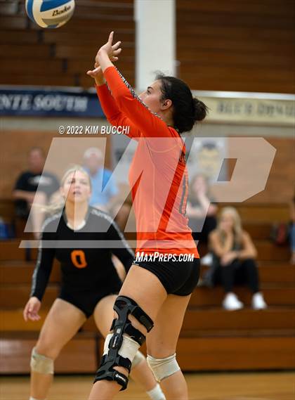 Thumbnail 3 in Utica @ Grosse Pointe South photogallery.