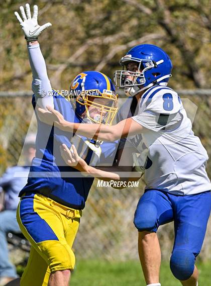 Thumbnail 2 in Smith Valley @ Coleville photogallery.