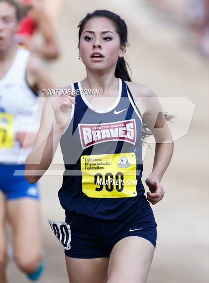 Thumbnail 3 in CIF State Cross Country Championships (Girls D4 Race) photogallery.