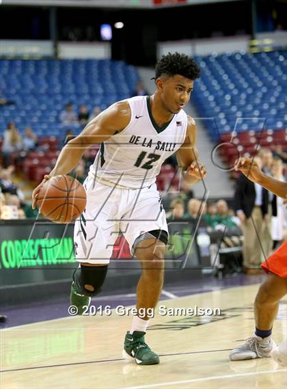 Thumbnail 1 in De La Salle vs. Modesto Christian (CIF NorCal Regional Open Division Final) photogallery.
