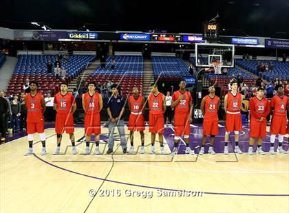 Thumbnail 2 in De La Salle vs. Modesto Christian (CIF NorCal Regional Open Division Final) photogallery.