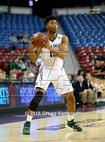Thumbnail 3 in De La Salle vs. Modesto Christian (CIF NorCal Regional Open Division Final) photogallery.