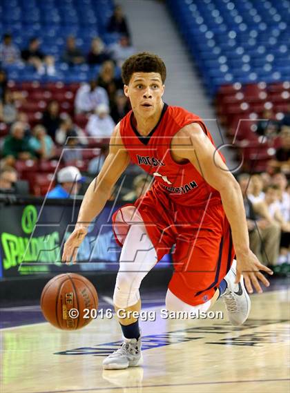 Thumbnail 1 in De La Salle vs. Modesto Christian (CIF NorCal Regional Open Division Final) photogallery.