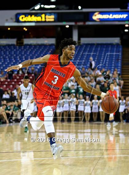 Thumbnail 1 in De La Salle vs. Modesto Christian (CIF NorCal Regional Open Division Final) photogallery.