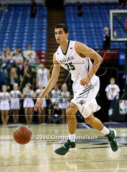 Thumbnail 2 in De La Salle vs. Modesto Christian (CIF NorCal Regional Open Division Final) photogallery.