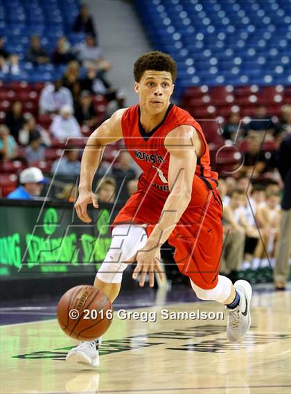 Thumbnail 3 in De La Salle vs. Modesto Christian (CIF NorCal Regional Open Division Final) photogallery.