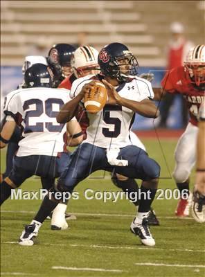 Thumbnail 2 in Cardinal O'Hara (PA) vs. Colerain (Ohio vs USA Challenge) photogallery.