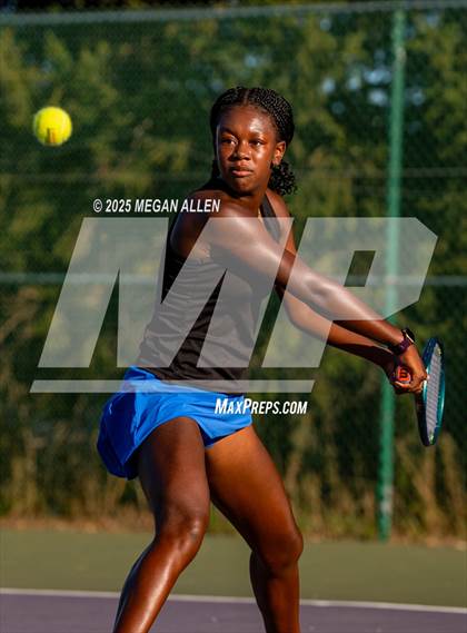 Thumbnail 3 in OHSAA Girls Sectionals photogallery.